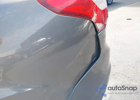 2013 Ford Focus Se z USA, uszkodzony, nr VIN 1FADP3F24DL149111